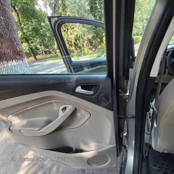 Ford C-MAX 2015 - 12