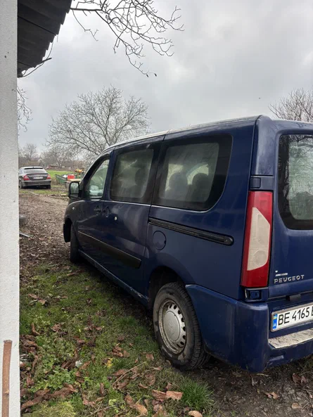 Peugeot Expert 2008 - 8