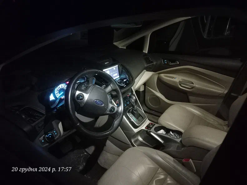 Ford C-MAX 2015 - 22