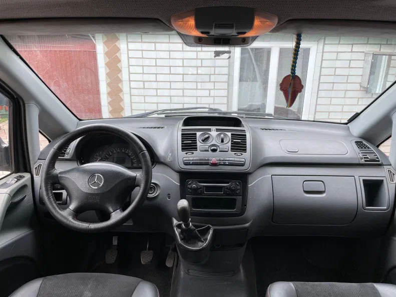 Mercedes-Benz Vito 2005 - 8
