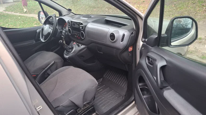 Peugeot Partner 2011 - 6