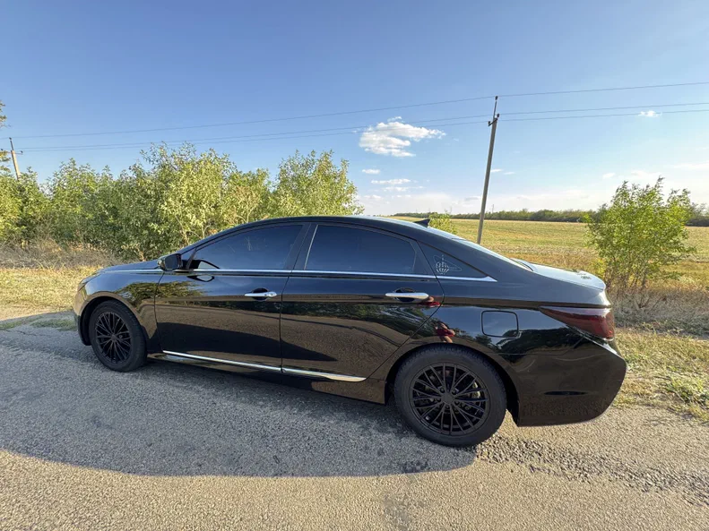 Hyundai Sonata 2013 - 10