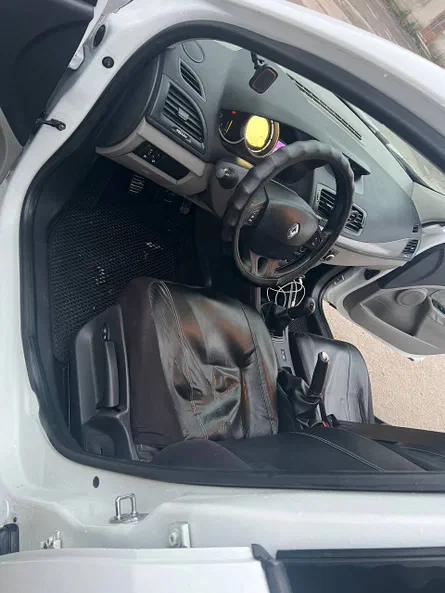 Renault Megane 2011 - 12