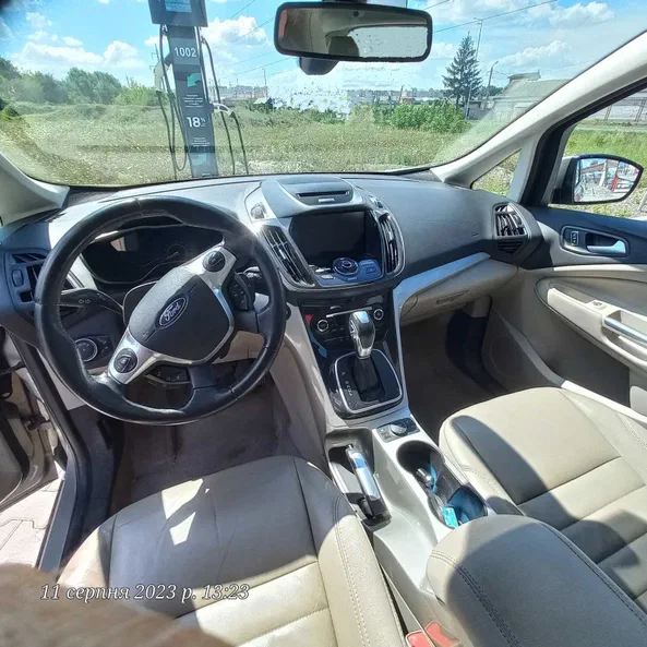 Ford C-MAX 2015 - 21