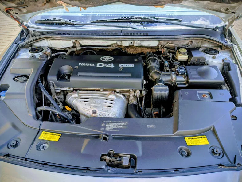 Toyota Avensis 2003 - 14