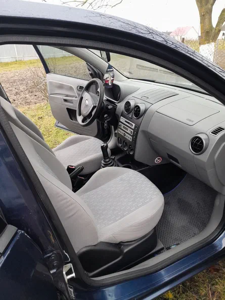 Ford Fusion 2003 - 6