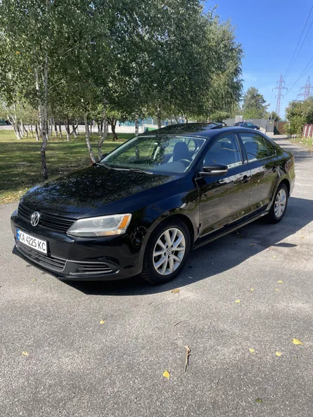 Volkswagen Jetta 2010 - 8