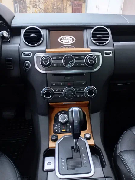 Land Rover Discovery 2012 - 11