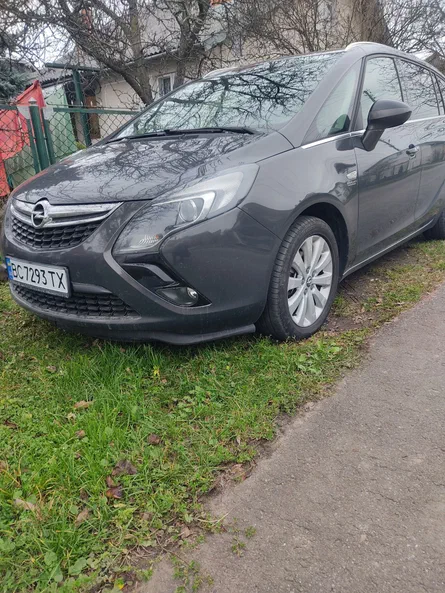 Opel Zafira 2013