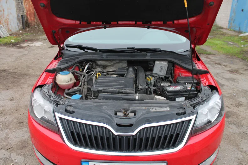 Skoda Rapid 2015 - 9