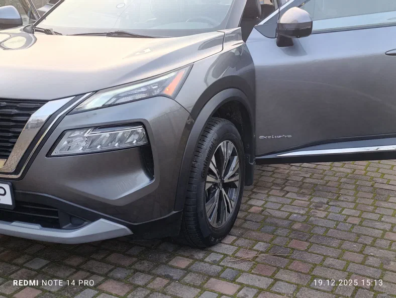 Nissan Rogue 2020 - 19