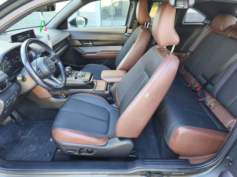 Mazda MX-30 2020 - 16