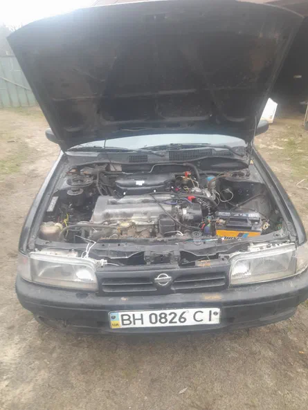 Nissan Primera 1990