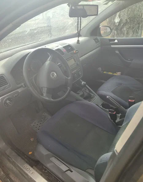 Volkswagen Golf 2005