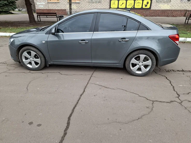 Chevrolet Cruze 2011 - 8