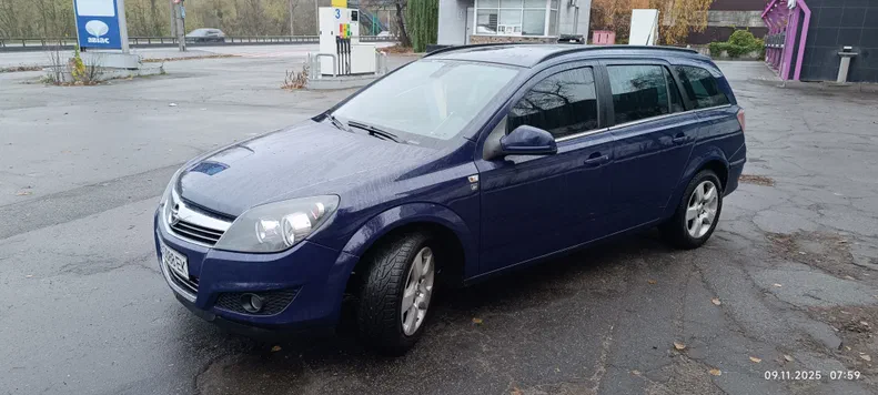 Opel Astra 2010
