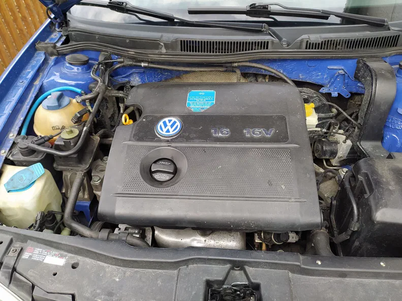 Volkswagen Golf 2001 - 9