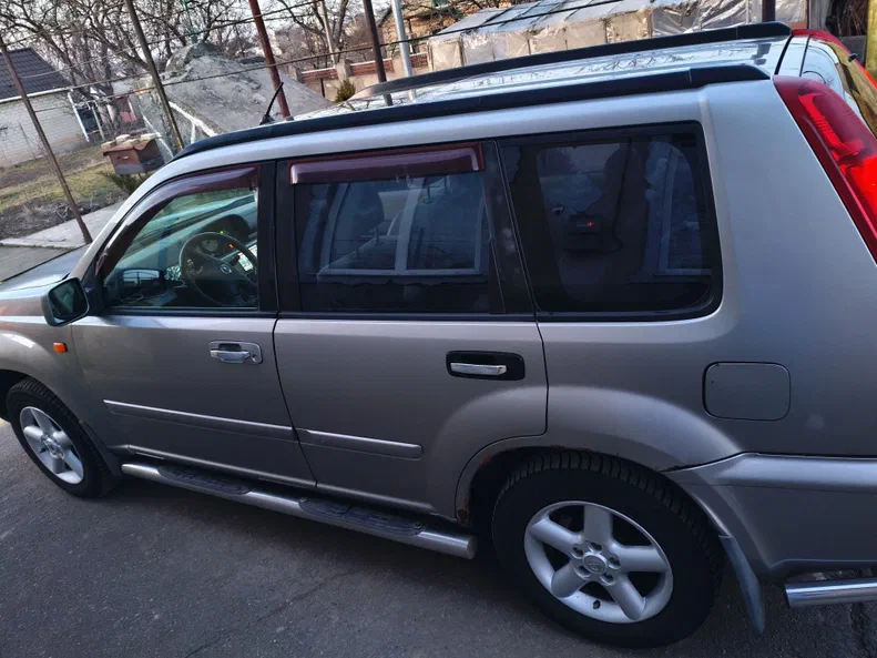 Nissan X-Trail 2003