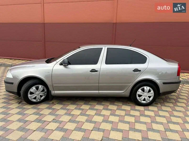 Skoda Octavia 2012 - 9