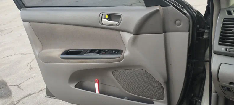 Toyota Camry 2005 - 9