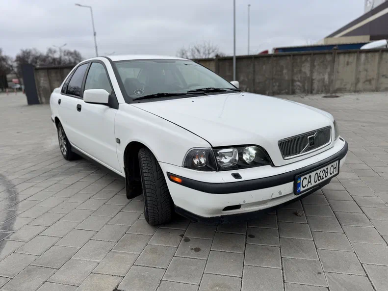Volvo S40 1998