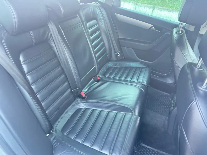 Volkswagen Passat 2014 - 15