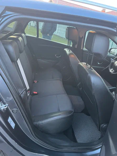 Renault Megane 2015 - 23