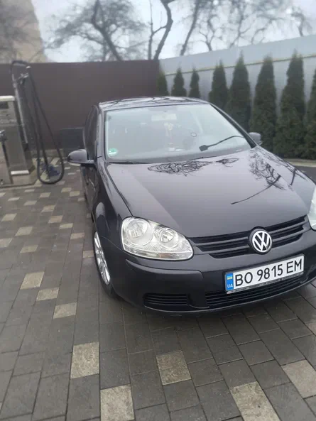 Volkswagen Golf 2004
