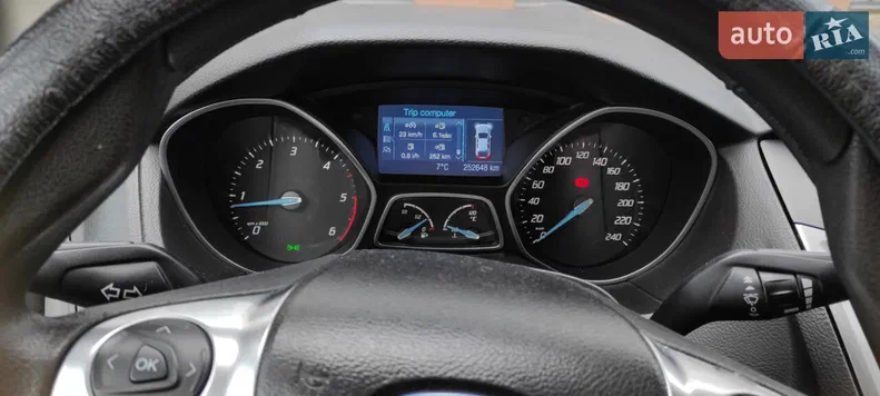 Ford Focus 2011 - 5