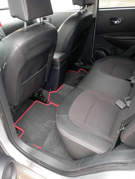 Nissan Qashqai 2009 - 10