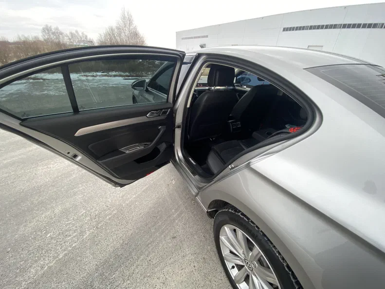 Volkswagen Passat 2016 - 17