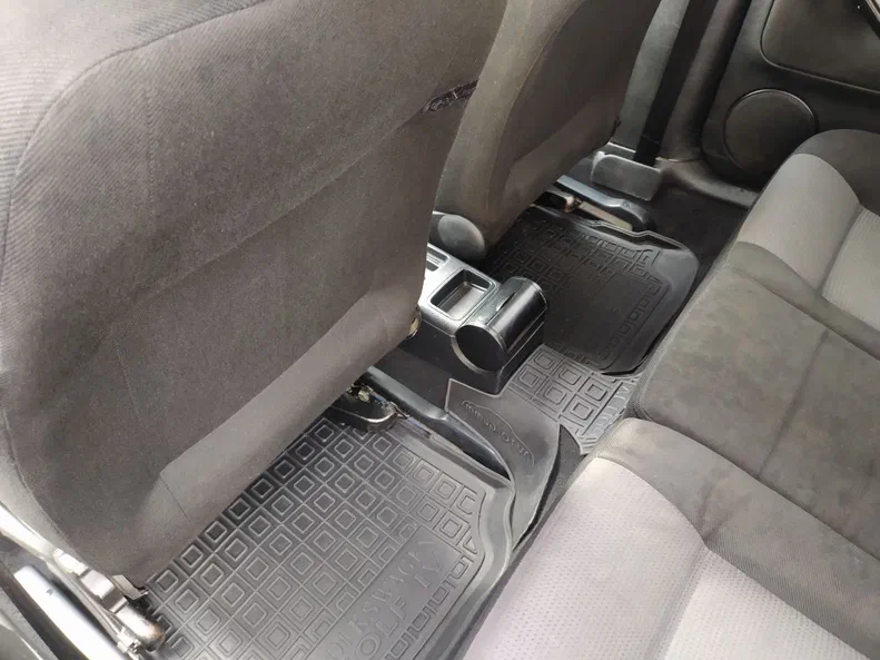 Volkswagen Golf 2001 - 12