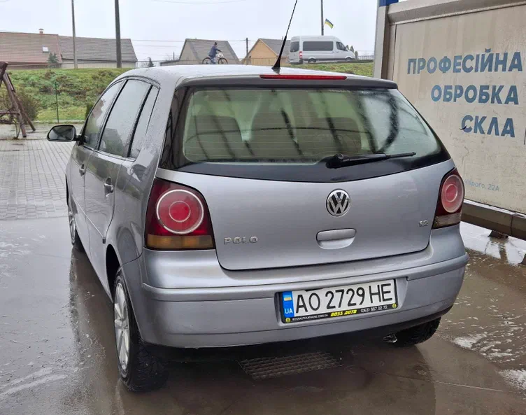 Volkswagen Polo 2009 - 9