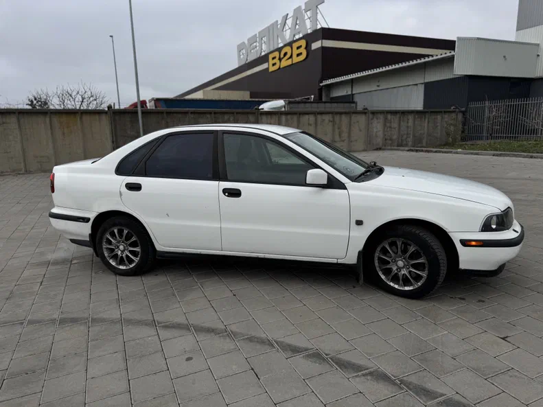Volvo S40 1998