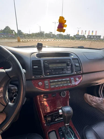 Toyota Camry 2004 - 25