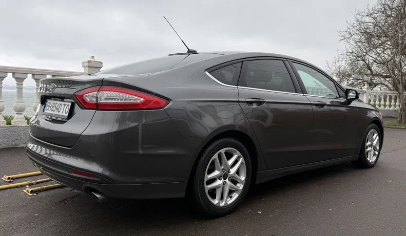 Ford Fusion (North America) 2015 - 6
