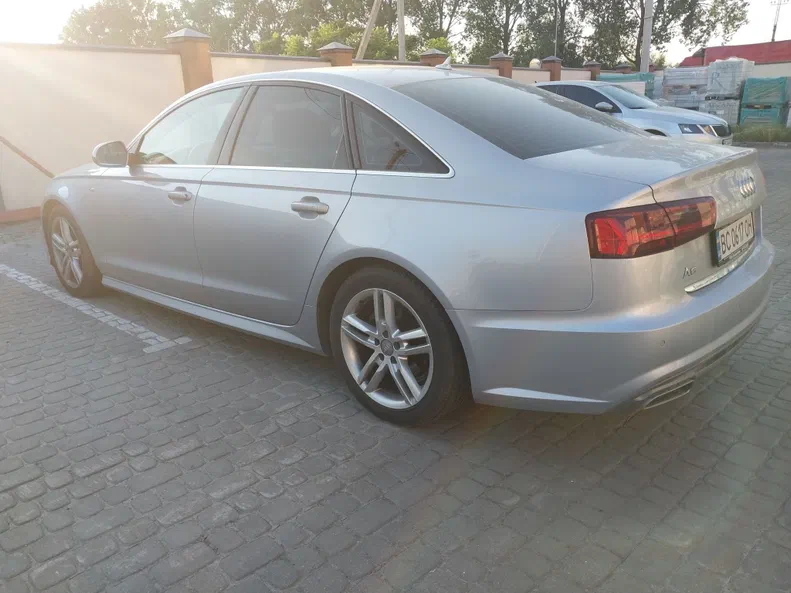 Audi A6 2016 - 6