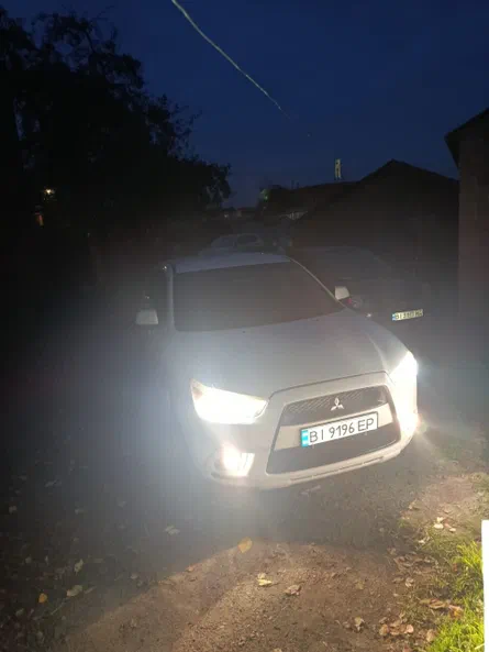 Mitsubishi Outlander Sport 2011