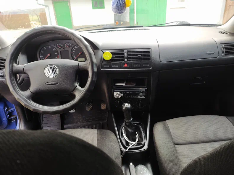 Volkswagen Golf 2001 - 10