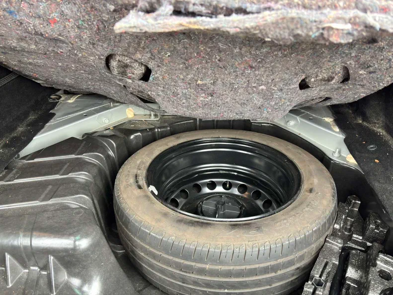 Renault Megane 2012 - 24