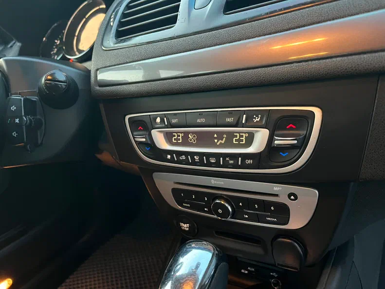 Renault Megane 2015 - 13