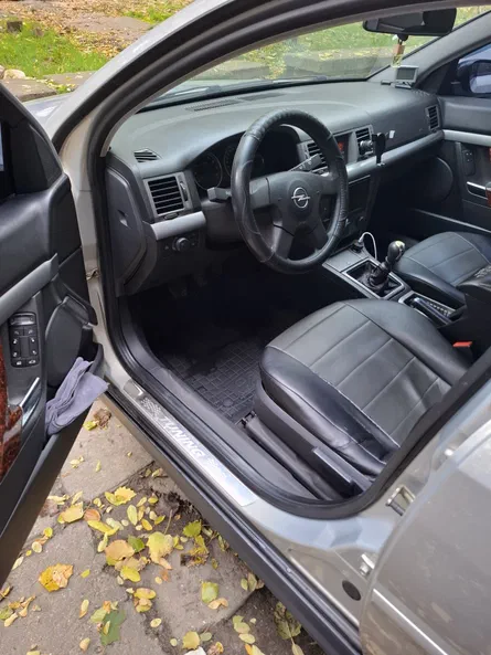 Opel Vectra 2005 - 5