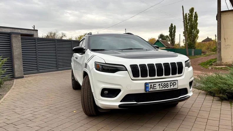 Jeep Cherokee 2019 - 8