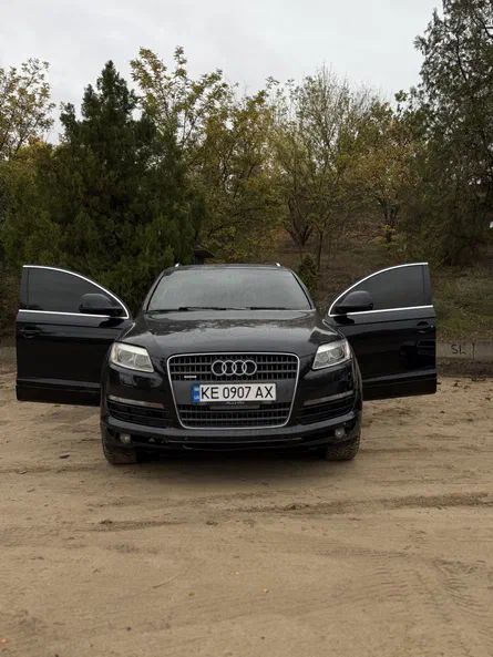 Audi Q7 2007 - 12