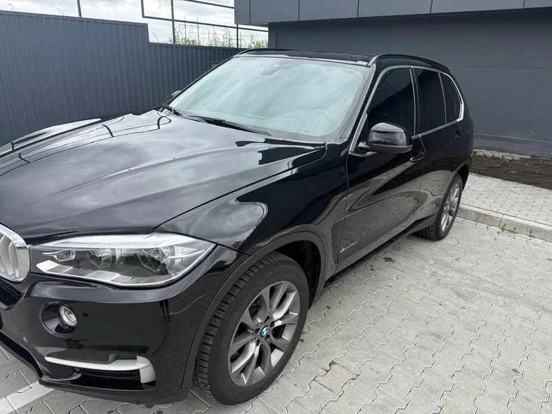 BMW X5 2015 - 5
