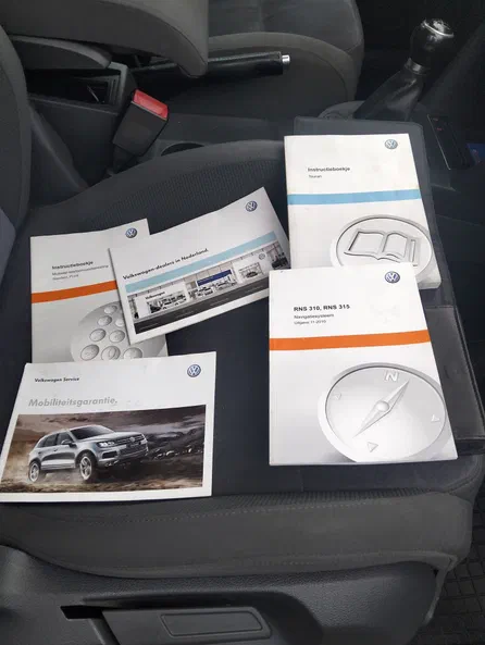 Volkswagen Touran 2011 - 12