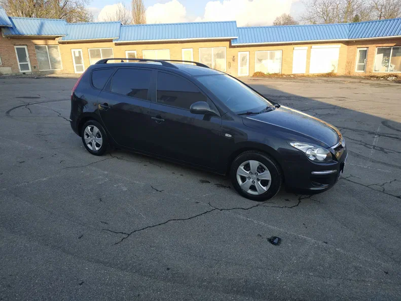 Hyundai i30 2009 - 32