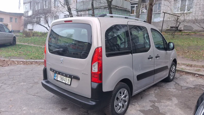 Peugeot Partner 2011