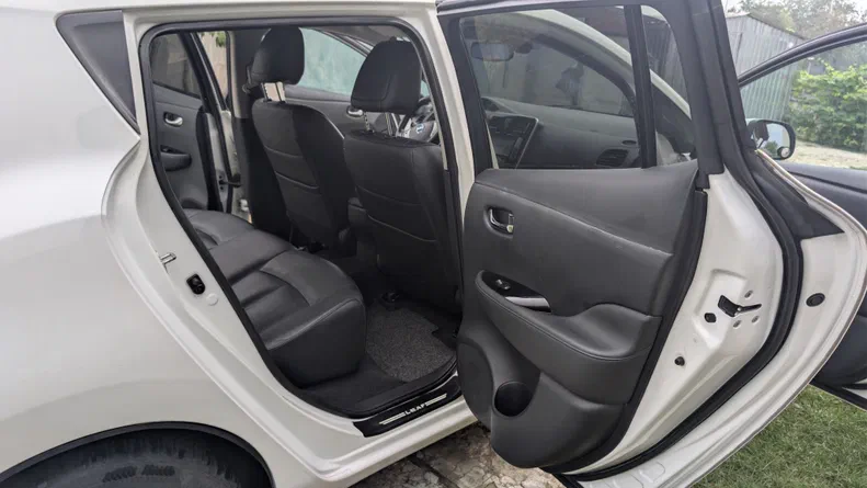 Nissan Leaf 2013 - 7