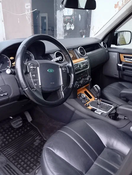 Land Rover Discovery 2012 - 10